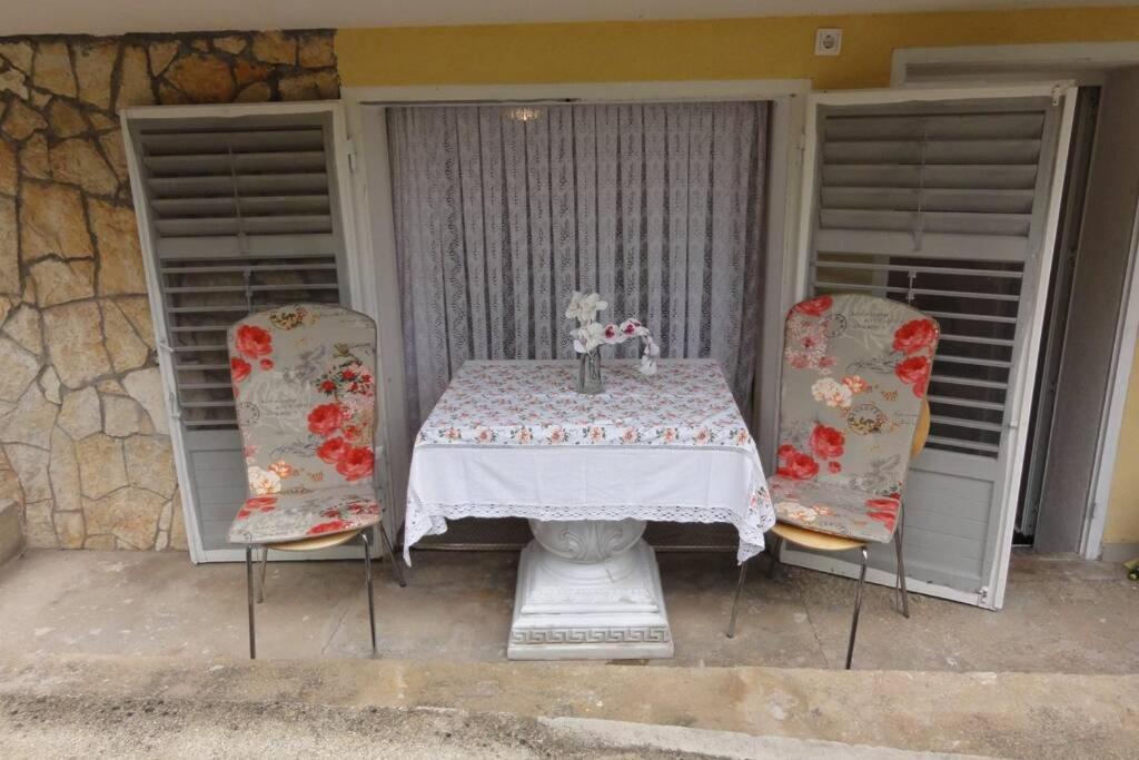Croatia Zadar Borik Paar Apartment Studio Garden View Number 1 외부 사진
