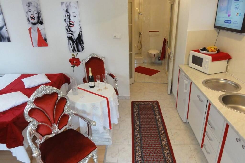 Croatia Zadar Borik Paar Apartment Studio Garden View Number 1 외부 사진